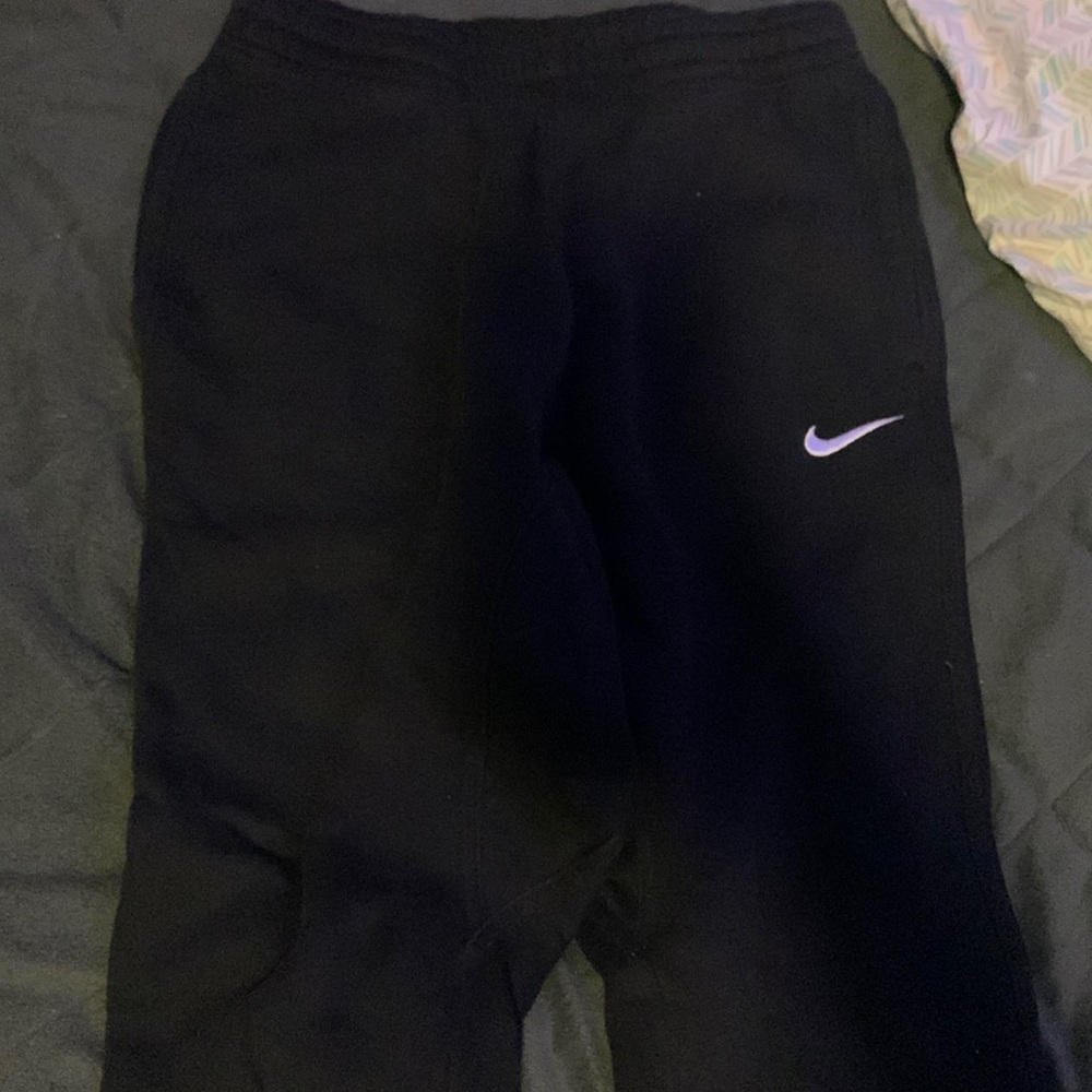 sweatpants in men , good conditions never weared  .